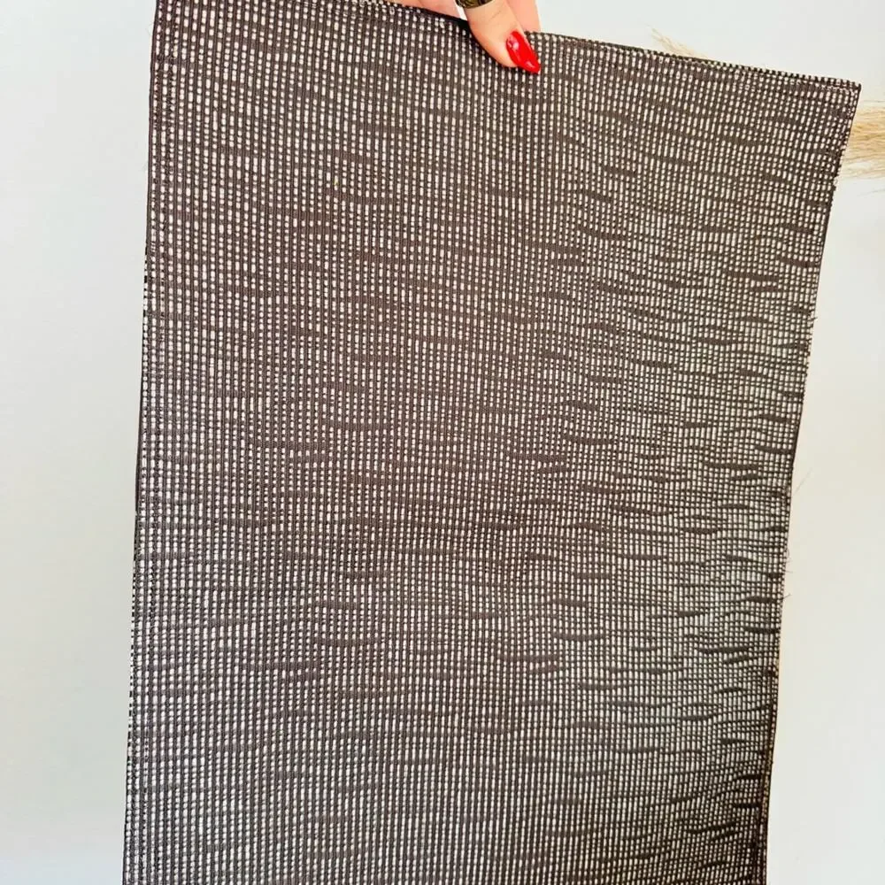 NEW VINTAGE CALVIN Chocolate Brown Tan Cream Stripe Print Placemat Napkin Set